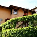 Country house La Riba Sames