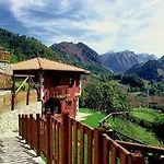 Casa rural La Riba