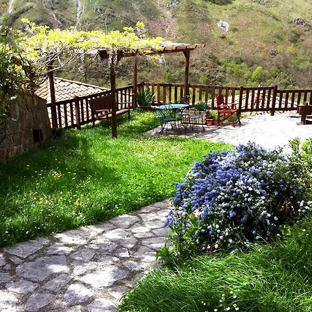 Gospodarstwo wiejskie La Riba *